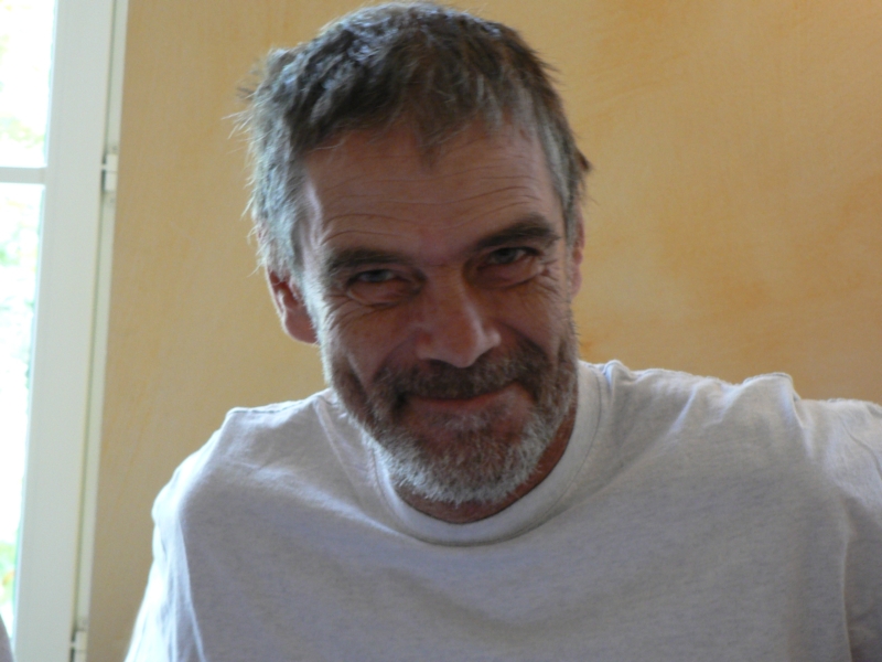 Jim, au restaurant à Saint Maximin